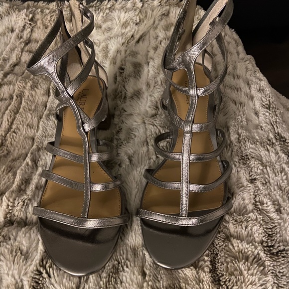 Ladies Shoes Size 8 - Picture 2 of 3